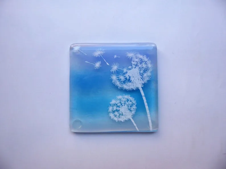 Eva Glass Design Blue and white dandelion fused glass coaster (EGD  CBD)