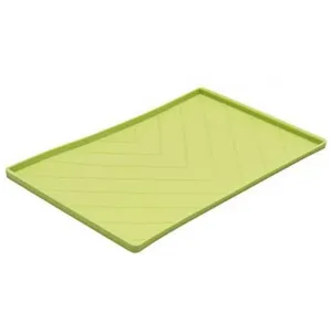 Messy Mutts Silicone Non-Slip Dog Bowl Mat Green