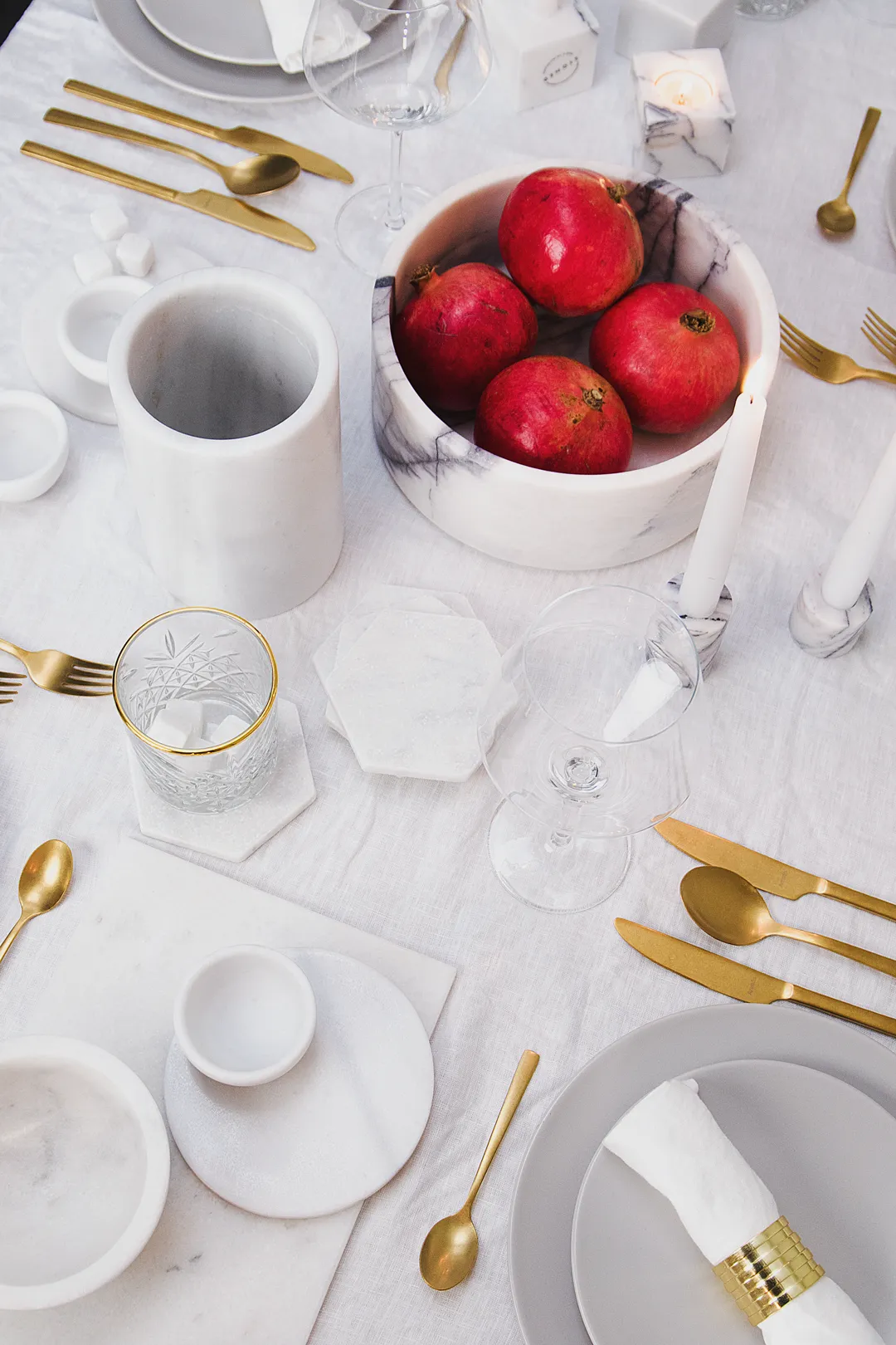 White Marble Fruit Bowl